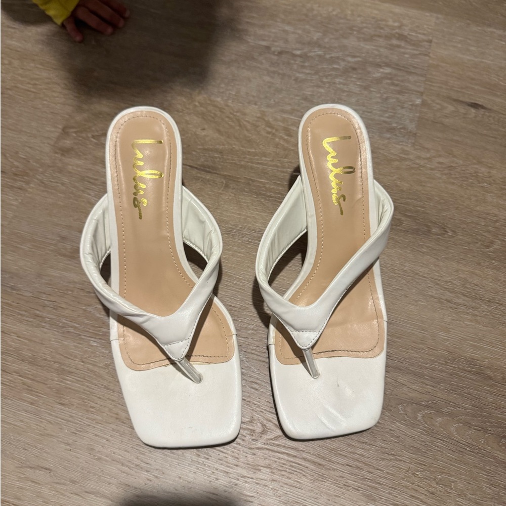 Lulu’s Heels - Picture 2 of 4